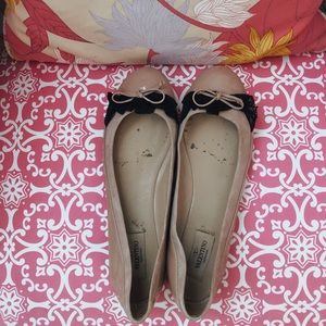 Valentino flats